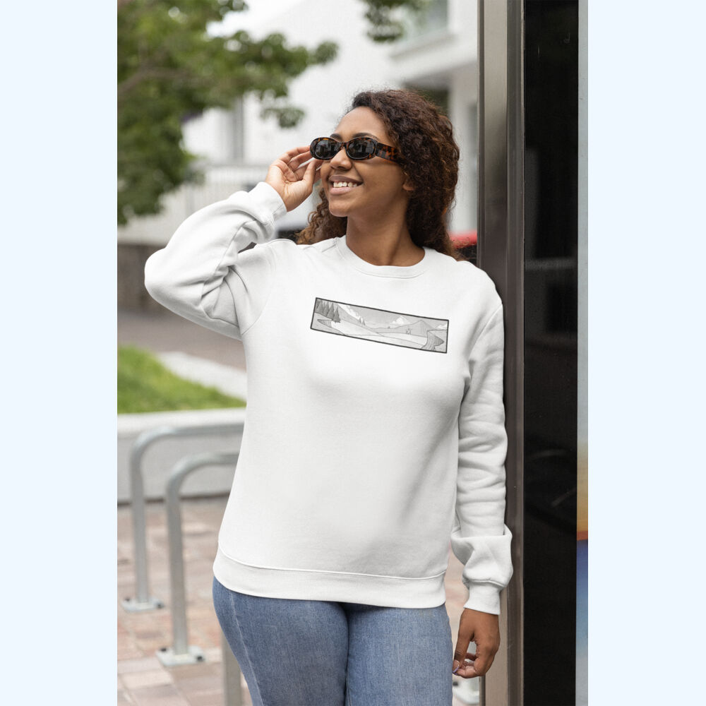 Mountain View B&W Sweatshirt (Standard) Thumbnail